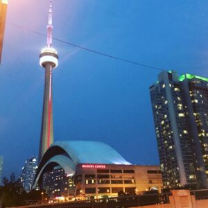 Shiho Watanabe Instagram - It was really my honor to got invited to beautiful Toronto city by Tourism Toronto thanks to  FNMNL🇨🇦 overwhelmed and touched by its heritage , food and people. Thanks for ur great cocktail tour @drinktotours 🍸
Definitely come back in the 6️⃣ again to SEE DRAKE Show in near future🔥