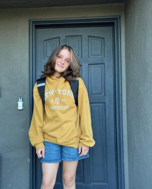 Shiloh Verrico Instagram - First Day of 8th grade! So excited to see my friends and see where this year takes me!