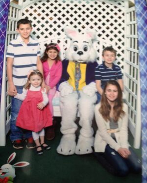 Shiloh Verrico Instagram - Throwback Thursday picture of my siblings and I. 10 years sure flies by!