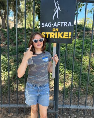 Shiloh Verrico Instagram - @sagaftra supporting my union and the WGA on the picket line. So important that we all stand together in solidarity because these issues we are fighting for are too important! #sagaftrastrong #sagaftrastrike #sagaftramember
