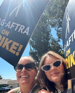 Shiloh Verrico Instagram - @sagaftra supporting my union and the WGA on the picket line. So important that we all stand together in solidarity because these issues we are fighting for are too important! #sagaftrastrong #sagaftrastrike #sagaftramember
