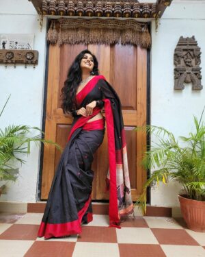 Shilpa Manjunath Instagram - 🖤🖤🖤 swipe ➡️