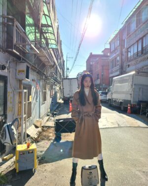 Shin Hye-sun Instagram - ✨️5월15일에 개봉합니다 ✨️