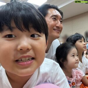 Shin Hyun-joon Instagram - 아빠가 너무너무 사랑해❤️🧡💛💚🩵💙💜
너희에게 아버지가 되고 너희는 내게 자녀가 되리라 
전능하신 주의 말씀이니라 하셨느니라
(고린도후서 6:18)
And will be a Father to you; and you will be my sons and daughters, says the Lord, the Ruler of all.
(2 Corinthians)

#love #family #jesuslovesyou #thankyoujesus
#예배하는가정 #기도하는아빠🙏🏼