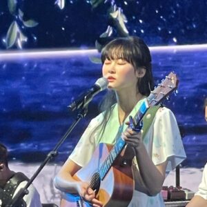 Shin Ji-hoon Instagram - EBS 스페이스 공감팀분들 덕분에 정말 행복한 기억 안고 왔어요. 입이 닳도록 얘기하고 있는데 공감팀 피디님 작가님 스텝분들 다 진짜 사랑스러워요😤❣️
#스페이스공감 @리허설때!