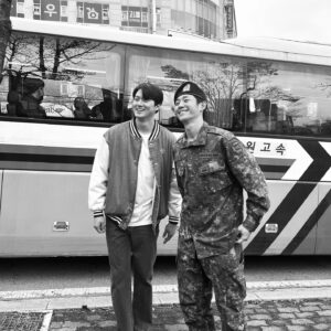 Shin Seung-ho Instagram - 💚