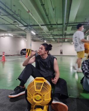 Shin Seung-ho Instagram - 특별출연 이었지만 배우고 얻은것이 참 많았습니다. 
감사합니다🙏 #약한영웅 @wavve.official