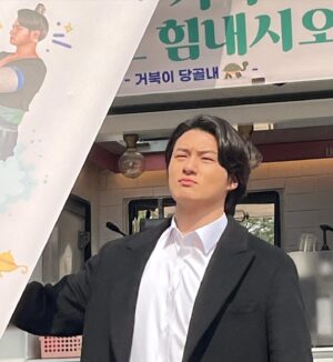 Shin Seung-ho Instagram - 땡큐 거북이 당골🐢💚 (늦은 감사인사)