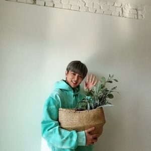 Shin Won-ho Instagram - 사진 선물 도착했어요-2-