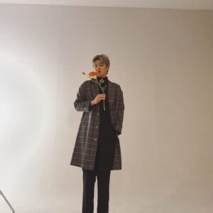 Shin Won-ho Instagram - Flower