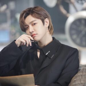 Shin Won-ho Instagram - 200527
#신원호#trustme