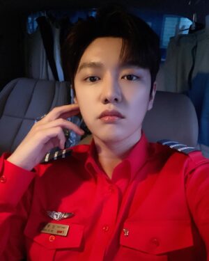 Shin Won-ho Instagram - #어쩌다가족
