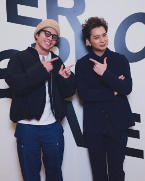 Shingo Fujimori Instagram - MJの展覧会

めちゃくちゃカッコよくて全ての作品に見惚れちゃいました！！

スター過ぎましたし、スターの陰の努力も垣間見える素晴らしい展覧会でした

MJかっこうぃーね！！

ちなみにいつも僕のことフジモンって呼んでくれるけど、、、ちょっと人違いです。

#松本潤PERSPECTIVE展
#六本木ミュージアム
2023/12/8〜1/21