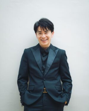 Shingo Fujimori Instagram - 結婚しました
素敵な写真を撮っていただきました
ありがとうございます

Director, Photographer / Hien
@hien211_ 

Hair make / Takuya Takagi / Kaori Emi
@takagi_ocean 
@_emikaori 

Videographer/ Antonio Nagajata
@chovy814 

Prop stylist / Momoko Yamaguchi
@momoko_nyay 

Assistant / Kana
@hello_kana_ 

Hair make assistant /  monto / ledjiar
@mooonto.k 
@ledjiargram