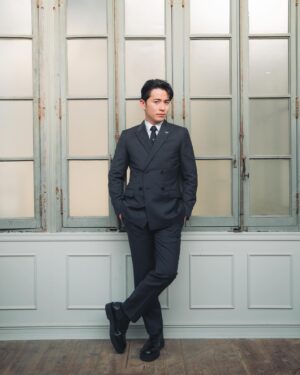 Shingo Fujimori Instagram - 結婚しました
素敵な写真を撮っていただきました
ありがとうございます

Director, Photographer / Hien
@hien211_ 

Hair make / Takuya Takagi / Kaori Emi
@takagi_ocean 
@_emikaori 

Videographer/ Antonio Nagajata
@chovy814 

Prop stylist / Momoko Yamaguchi
@momoko_nyay 

Assistant / Kana
@hello_kana_ 

Hair make assistant /  monto / ledjiar
@mooonto.k 
@ledjiargram