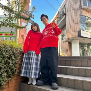 Shingo Fujimori Instagram - @rei_maruyama いえーい！

2枚目は朝一服が被った時の

あと、福山通運さんていつも側にいる気がする❤️