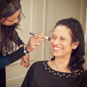 Shini Somara Instagram - Such grace, goodness, peace, love and light - you were luminous in so many inspiring ways Mum.. I hope to pass on your sagacity to others, so that all your commitment to truth, hard work and duty and your many sacrifices continue to be worthwhile for not just our family, but beyond.. #missyou #loveyou #mum