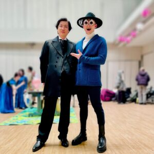 Shinnosuke Mitsushima Instagram - ♬ 日曜劇場【#さよならマエストロ】 ♬

第6話ご視聴ありがとうございました！

玉山さんとは全裸監督以来の共演。
ロッシーニ先生のコスプレブラボー👏👏