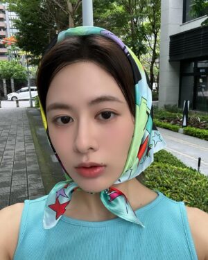 Shiny Yao Instagram - because it’s a rainy day🌧️