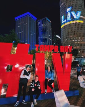 Shiva Pishdad Instagram - The Bucs putting on for their city‼️#superbowllv #tampabay