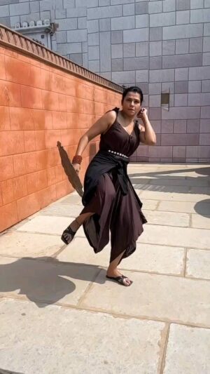 Shivanya Mehrara Instagram - From the sets of bahubali 😜😜
#trendingreels #bahubali #reelindia❤️❤️ #reelsinstagram #influencer #instagram #feelitreelit #telugucinema #hyderabad