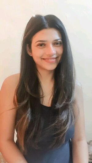 Shivanya Mehrara Instagram - #trending #pujabisong #selfobssessed #controlfreak