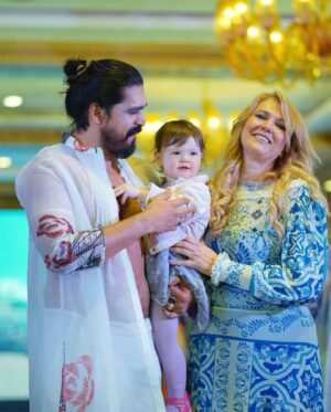 Shiyas Kareem Instagram - Walking for Delhi fashion week 🤩 Show stopper for russian designer 
@elvira_basko
.
.
______________________________________
#throwback #delhi #fashionweek #designer #longhair #outfit #ramp