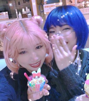 Shizu Mizuno Instagram - アリスと放課後♡DAtE♡倶楽部♡♡♡🍨💸🎡🗼🐇💖
