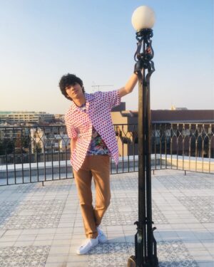 Sho Kiyohara Instagram - Tommy Hilfigerさんの“MakeItPossible”キャンペーン。オフィシャルサイトでは僕の新しいスタイリング写真がアップされています！どんなに小さくても、みなさんの新たなチャレンジを僕も陰ながら応援しています！
#TommyHilfiger
#MakeItPossible
#可能性を信じてやってみよう