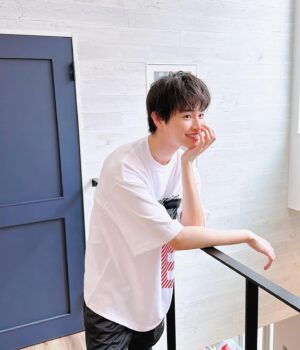Sho Nishigaki Instagram - 🏅📖
⁡
本日発売「TVLIFE」
今回の「SHOTIME」は特別編です！
⁡
大好きなスポーツ漫画について熱く語っております。
⁡
ぜひ！