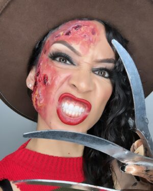 Shontae Saldana Instagram - “In your dreams, baby.”
-Taesty D!
•
💄 @septemberburksart 
•
#freddykrueger #horror #freddyscomingforyou #dream #scary #halloween #halloweenparty #party #shots #trending #nightmareonelmstreet #beautiful #mua #makeup #specialeffects #knife #knives #happy #happiness #costume #costumeparty #love #inspiration #motivation #latina #movie #scarymovie #coolmakeup #character #yum