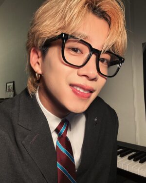 Shoot Mori Instagram - 素敵なメガネとお洋服を👓👔
@gentlemonster 

#PR