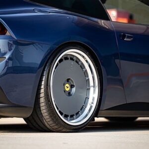 Shota Matsuda Instagram - Happy birthday to me🫡🎁
Thank you @bond.iimura @hre_wheels 
One of my dream came true🏁