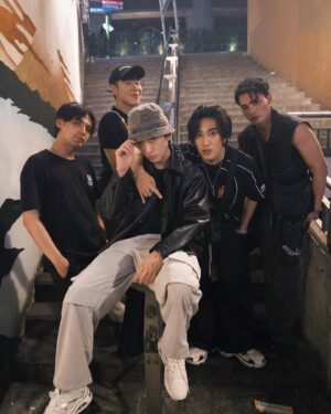 Shou Lou Instagram - 今晚做啲咩