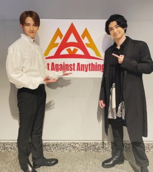 Shouma Kai Instagram - #AAA2022 

ご来場くださり、
配信をご視聴くださり、
ありがとうございました✨

とにかく素敵なキャスト、スタッフ、お客様に囲まれて幸せな空間でした。

この幸せが、平和が、
たくさんの人々を包み込みますように。

#小池徹平 さん
#加藤和樹 さん
#古川雄大 さん