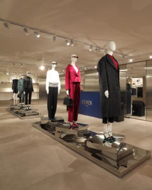 Shouma Kai Instagram - FENDI 2023年ウィンターコレクション カクテルイベント

良いものを身につけると気分が上がります。
素敵な時間をありがとうございました☺️✨

@FENDI
#FendiWinter
#PR