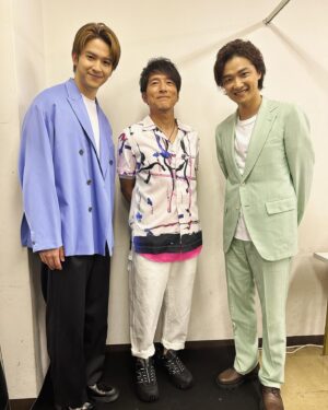 Shouma Kai Instagram - #日比谷音楽祭 2023
ありがとうございました✨

本当に本当に特別な日になりました。
空の下で歌うってこんなに気持ちがいいんですね🕊

桜井和寿さん作詞作曲の『雨が止んだら』
なんとご本人がサプライズ登場！！
まさか桜井さんと歌う日が来るなんて。
幸せです。
ありがとうございました！！