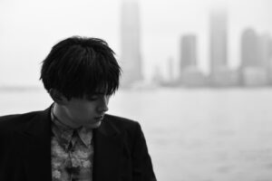 Shouma Kai Instagram - ハドソン川を背に。

2023-2024 calendar
ご予約受付中！！

対面式とオンラインの特典会があります！

対面はハードルが、、とか、
忙しくて東京まで行けないー！などなど
という方は是非オンラインで☺️

皆さんとお話しできるのを楽しみにしております！

#NewYork
#ogata_photo

photo by @ogata_photo