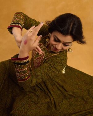 Shruti Ramachandran Instagram - @styledbysmiji 
@jibinartist 
@plan.b.actions 
@jugalbandhi 
@_sapnas_makeover
Assisted by @ms.z_mate @dayonphotos