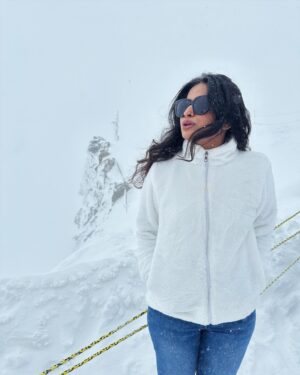 Shubhangi Tambale Instagram - Living my Heidi fantasy in the Swiss Alps ❄️ 🇨🇭 🏔️

Last picture is me calling out for help 😆

#switzerland #switzerland🇨🇭 #europe #europetour #switzerland_vacations #snow #snowday #mountain #bestvacations