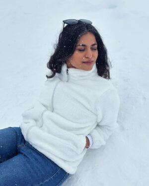 Shubhangi Tambale Instagram - Living my Heidi fantasy in the Swiss Alps ❄️ 🇨🇭 🏔️

Last picture is me calling out for help 😆

#switzerland #switzerland🇨🇭 #europe #europetour #switzerland_vacations #snow #snowday #mountain #bestvacations