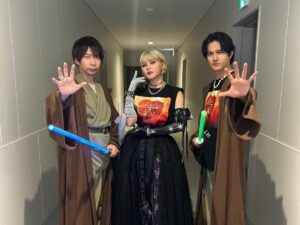Shunsuke Takeuchi Instagram - @disneyplusjp STAR WARS『アコライト』
6/5(水)より配信開始

Hair&Makeup - @kozono_yukari 
Stylist - @__szkmy__