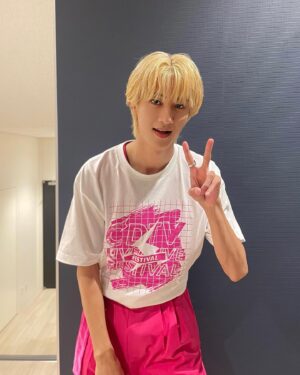 Shunta Sono Instagram - 👱🏻‍♂️👱🏻‍♂️👱🏻‍♂️

CDTVライブ！ライブ！フェスティバル2023 
ありがとうございました！！！

#MILK#曽野舜太