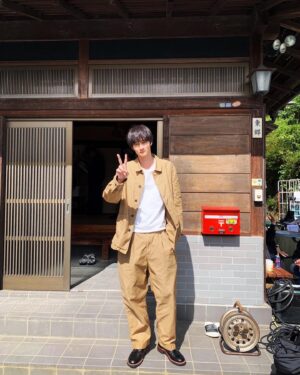 Shuntaro Yanagi Instagram - #けむたい姉とずるい妹
今夜第2話放送！お楽しみに！

#PR
#テレビ東京
#栁俊太郎
#柳俊太郎
#shuntaroyanagi