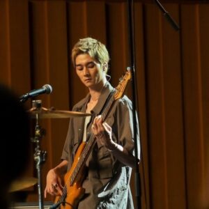 Shuntaro Yanagi Instagram - 映画「バジーノイズ」ベーシストの大浜陸役で出演します！
5月3日公開です！お楽しみに

#PR
#バジーノイズ