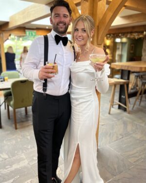 Sian Gibson Instagram - The best most beautiful wedding for the best most beautiful couple!!! @hollyarmani ❤️❤️❤️❤️