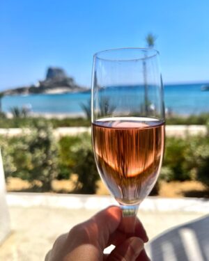 Sian Gibson Instagram - Thanks for all your lovely messages about The Power of Parker - so overwhelmed. Sorry I can’t reply to everyone but I’m doubling my body weight with feta and rose in Greece 🇬🇷 Yamas you lovely people ❤️❤️❤️❤️❤️