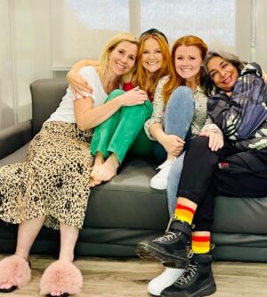 Sian Gibson Instagram - Murder They Hope Tonight at 9pm ! Had the best summer filming with these superstars!! So much fun xxxxxxx