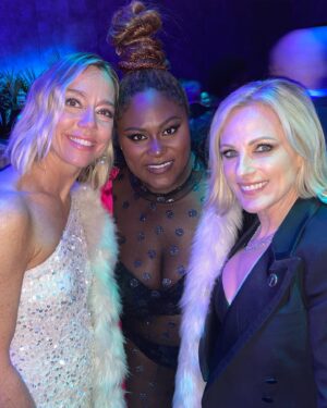 Siân Heder Instagram - So much fun at the #vanityfair party. Last year I didn’t make it there until 2am and all I remember was wolfing down and an In-N-Out burger and accidentally leaving my Oscar in a flower bed. This year was much more civilized. My favorite moment was running into @daniebb3 - how far we have both come since season one of Orange is the New Black - I love this woman. And Marlee and I both covered in feathers. Thank you @juliedelibran for the beautiful look. @ireneneuwirth for the jewelry. And @edmondalison @christianmarc and @kelawong for getting me off the couch and out for such a great night.