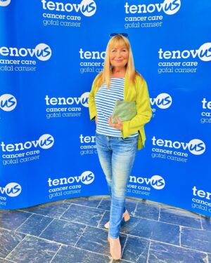 Siân Lloyd Instagram - A joyous day at the stunning @seneddwales with @tenovuscancer for the official launch of our All-Wales Cancer Community. I LOVE this charity and am so proud of being a patron. 
The choir sang, the speeches and poetry readings were incredibly moving, and we ate cake. 
Lots of cake! 🍰 #teaforten 
Diwrnod hollol hyfryd lawr yn y Bae gyda hoff elusen 💙 #tenovus #cancercare #cake #cupcake #choir #singing #launch #senedd #cancer #community
